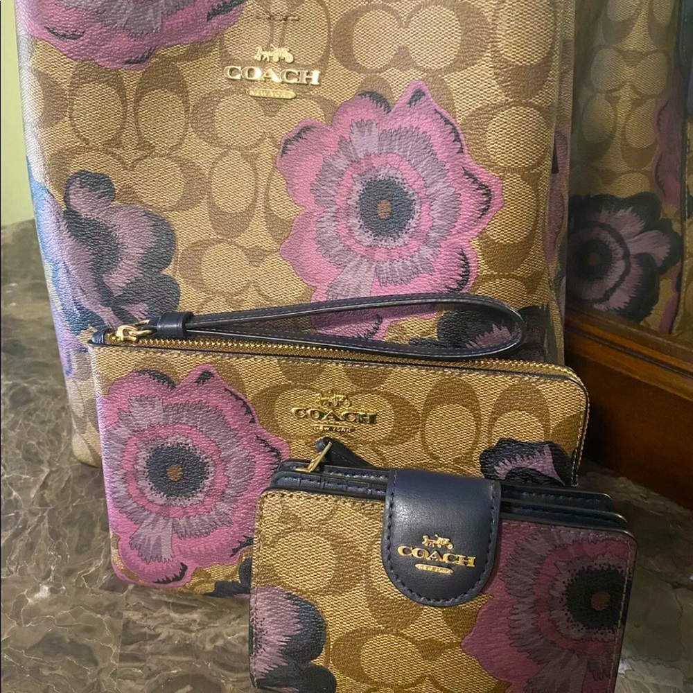 Coach Town Bucket Bag, Wallet & Wristlet